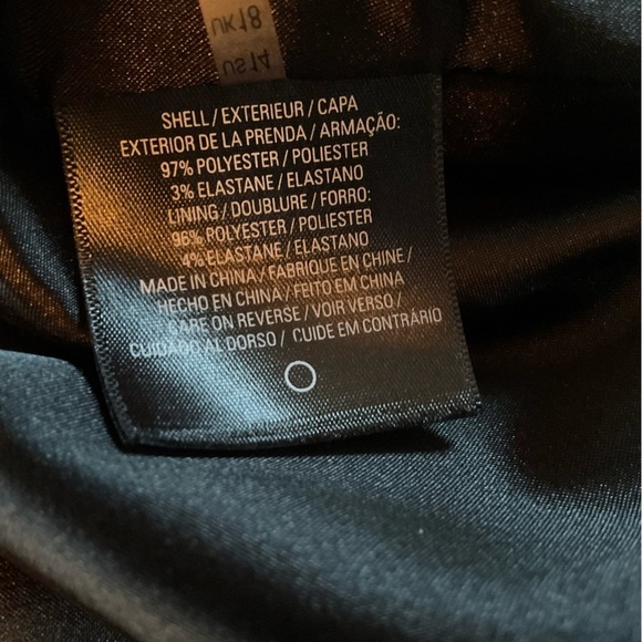 Tahari Dress Red Black Pink Satin Floral Ruffle Satin Size M - Picture 9 of 11